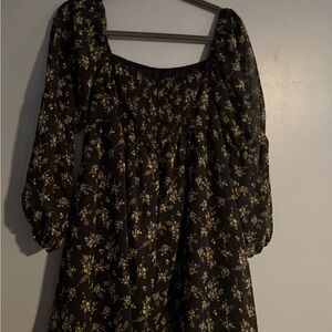 Elegant Black Floral Dress with Puff Sleeves